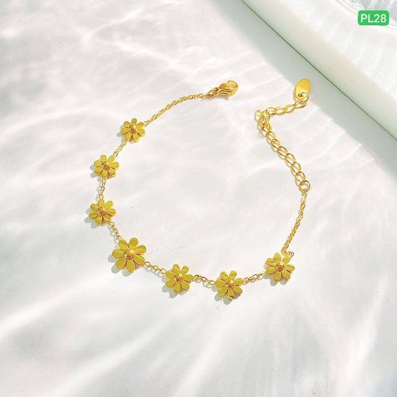 Premium 18K Gold PVD Plated Floral Anklet for Her