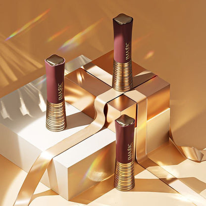 𝐈𝐌𝐀𝐆𝐈𝐂 Bullet Lipstick – 100% Matte, Long Lasting & Smudge Proof