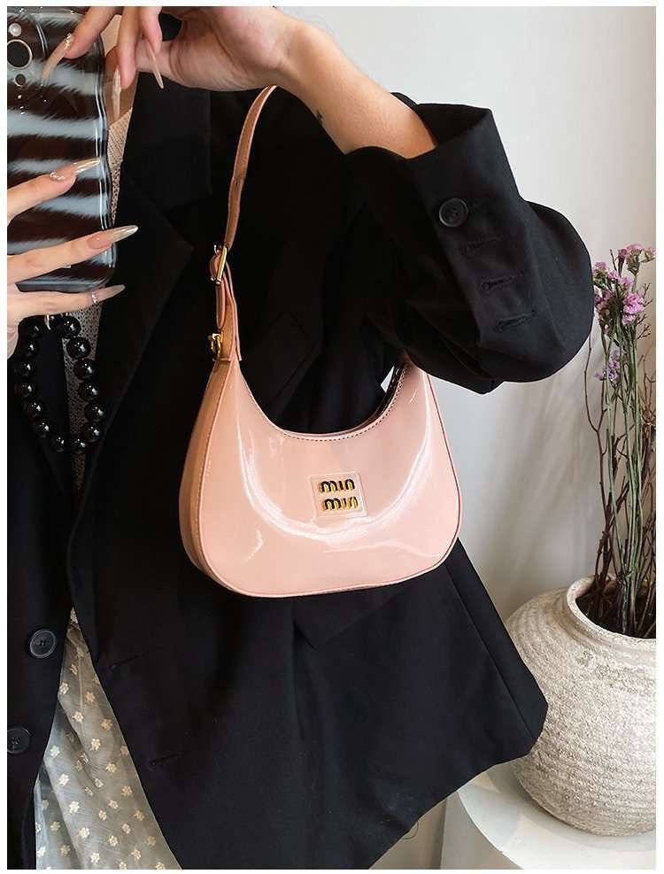 Trendy Mini Patent Leather Shoulder Bag – Chic &amp; Stylish