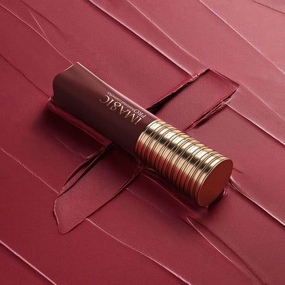 𝐈𝐌𝐀𝐆𝐈𝐂 Bullet Lipstick – 100% Matte, Long Lasting & Smudge Proof