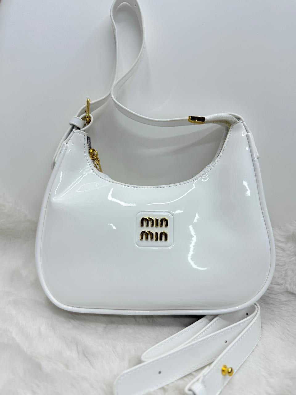Trendy Mini Patent Leather Shoulder Bag – Chic &amp; Stylish