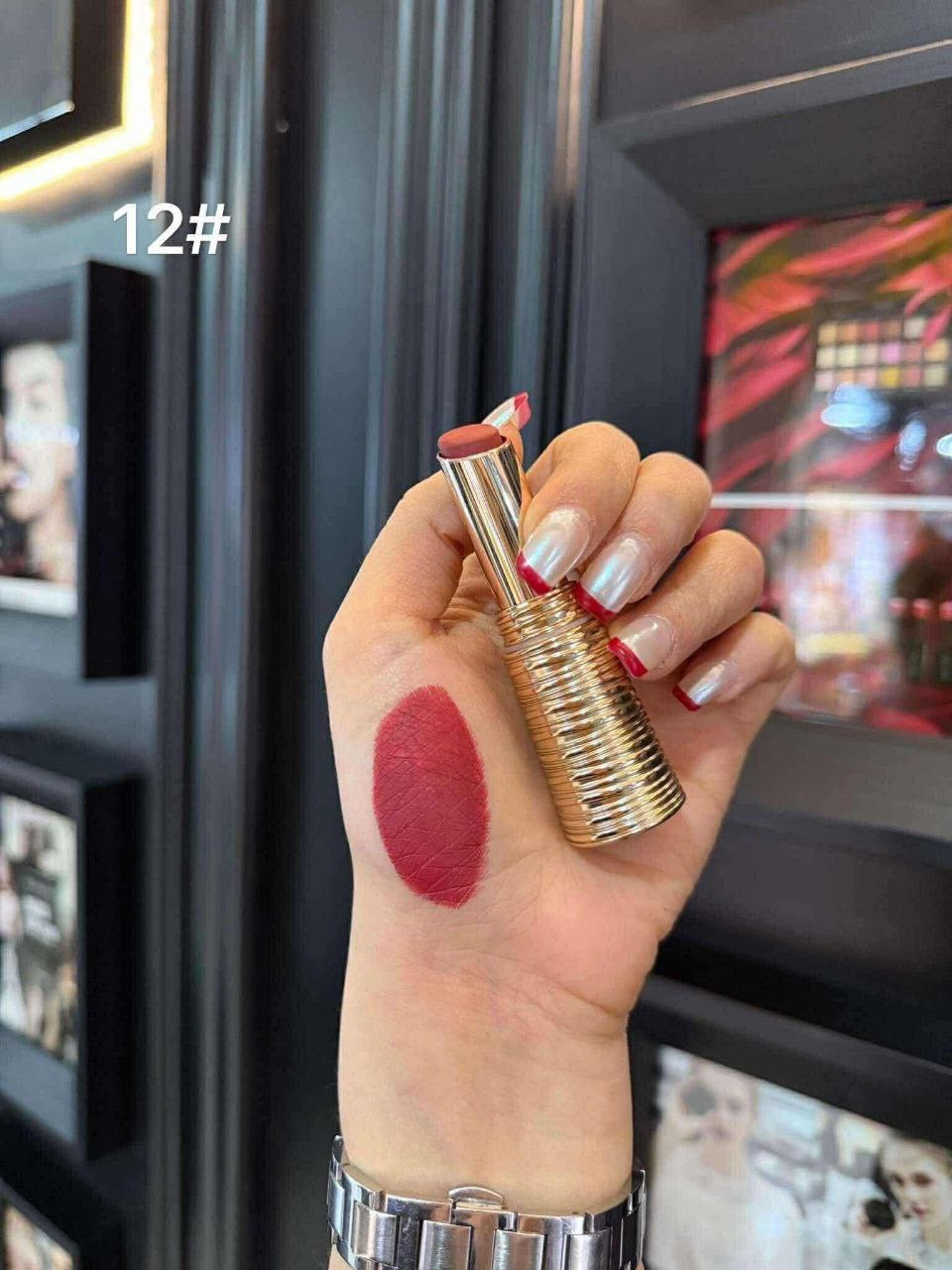 𝐈𝐌𝐀𝐆𝐈𝐂 Bullet Lipstick – 100% Matte, Long Lasting & Smudge Proof