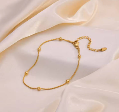Minimalist Gold Satellite Chain Payel