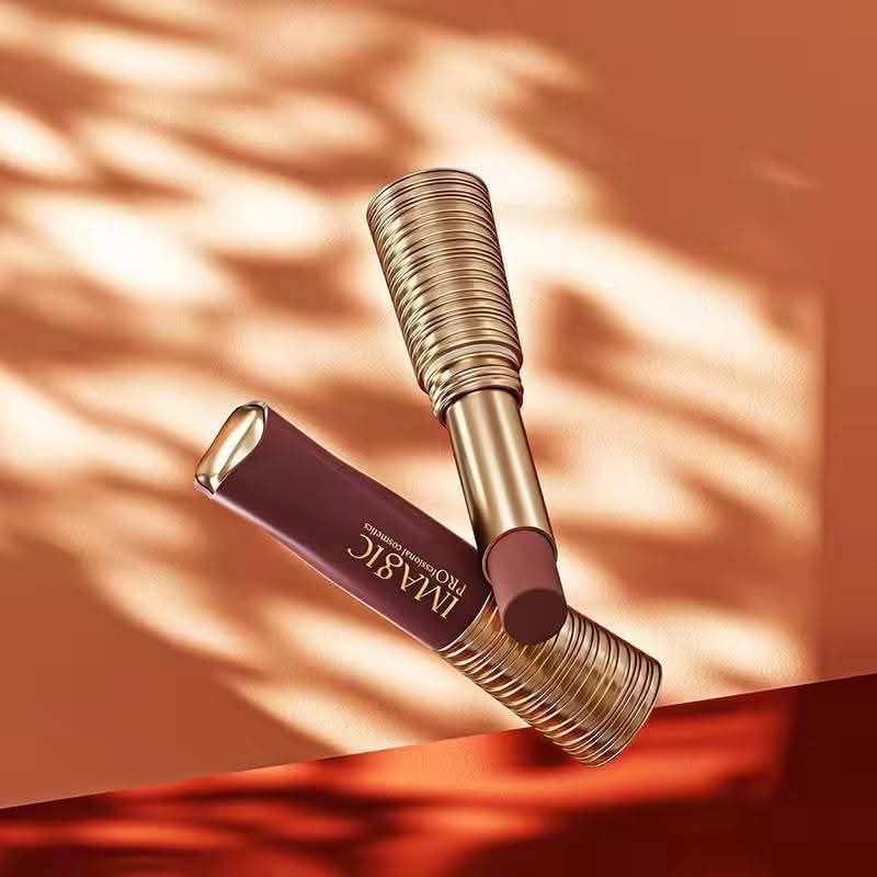 𝐈𝐌𝐀𝐆𝐈𝐂 Bullet Lipstick – 100% Matte, Long Lasting & Smudge Proof