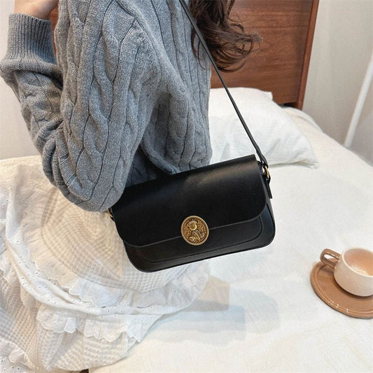 Elegant Chain Shoulder Bag – Timeless Style &amp; Everyday Comfort