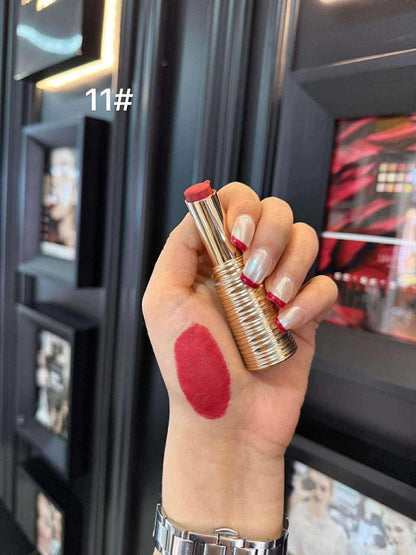 𝐈𝐌𝐀𝐆𝐈𝐂 Bullet Lipstick – 100% Matte, Long Lasting & Smudge Proof