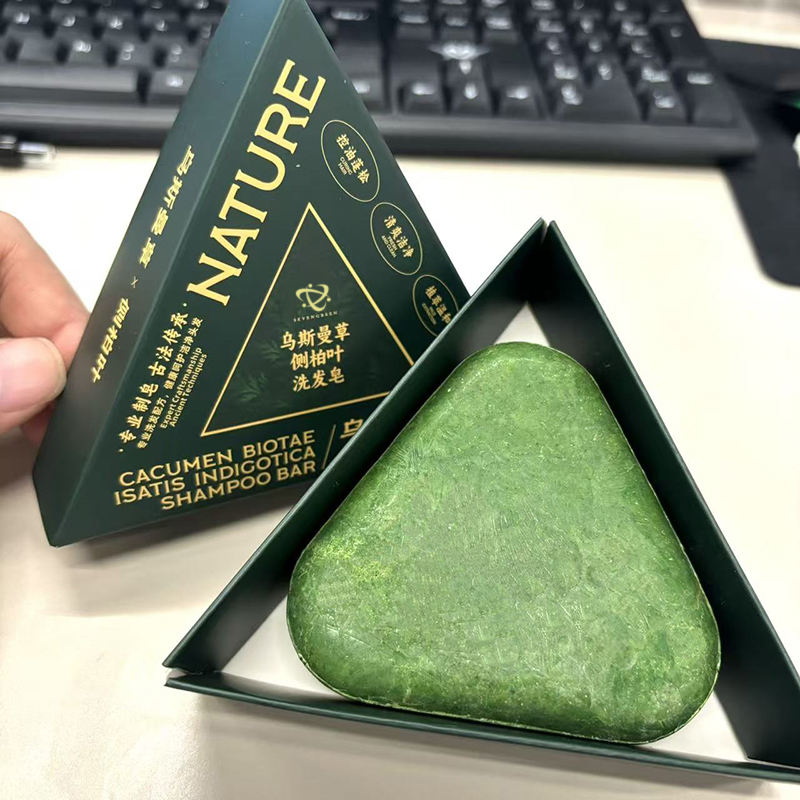 Nature Seven Green 12-Herbal Shampoo Bar