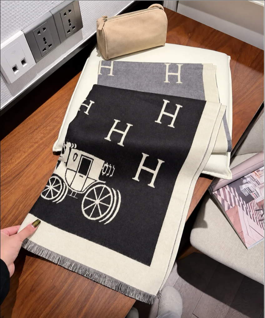 Heritage Horse Motif Cotton Winter Shawl