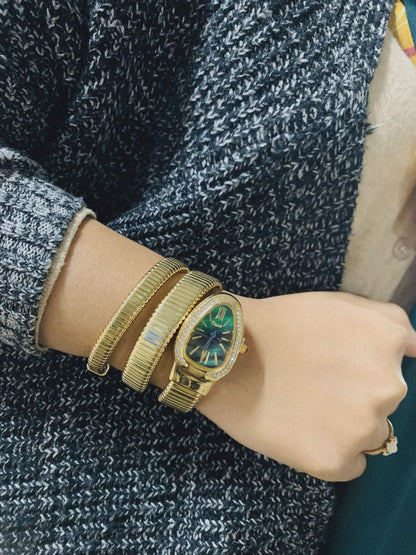 Snake Shaped Women39;s Watches Rhinestone Luxury Brand Ladies Snake Bracelet Watch Girl